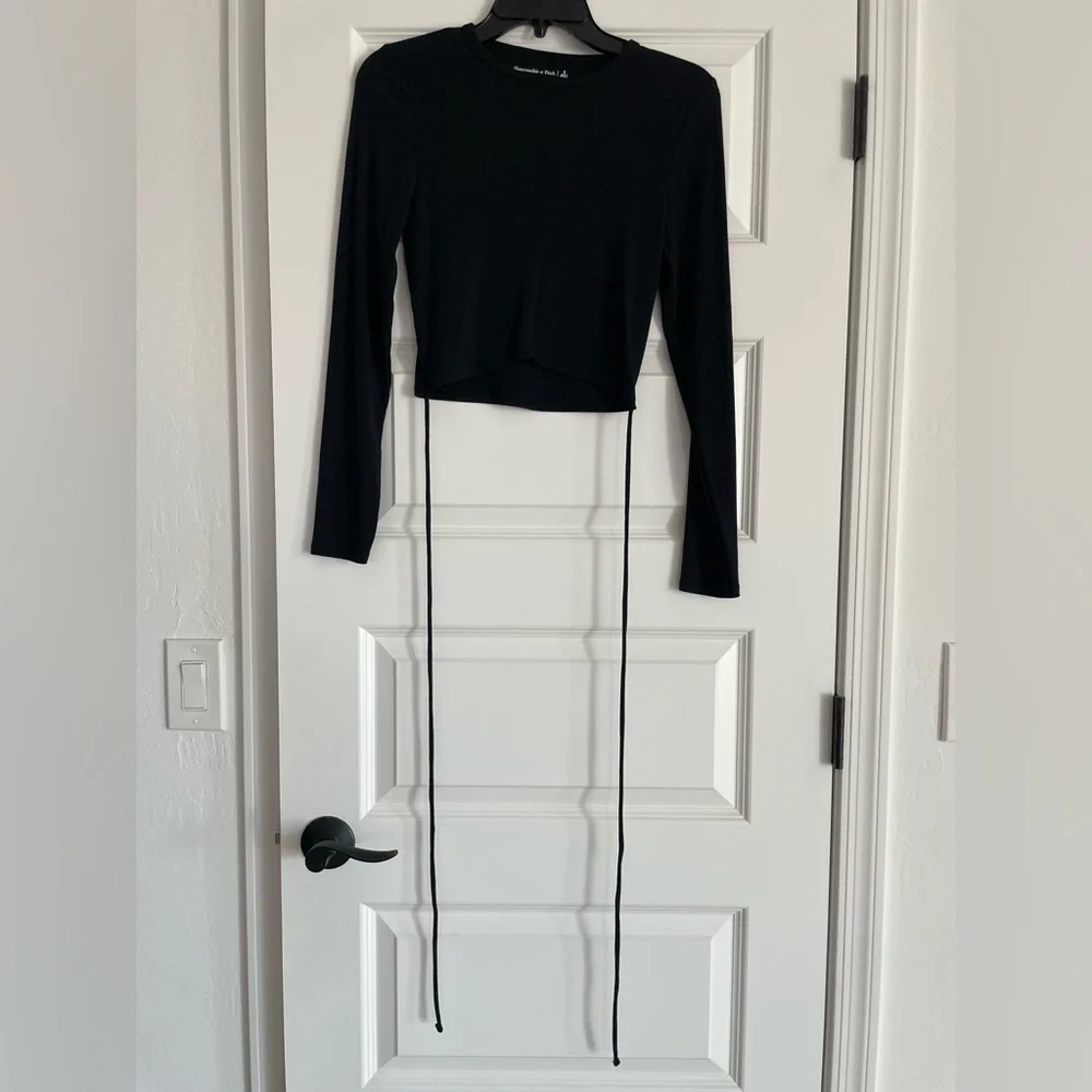 Abercrombie Black Long Sleeve Rib Knit Waist Tie Top Small - Picture 5 of 5
